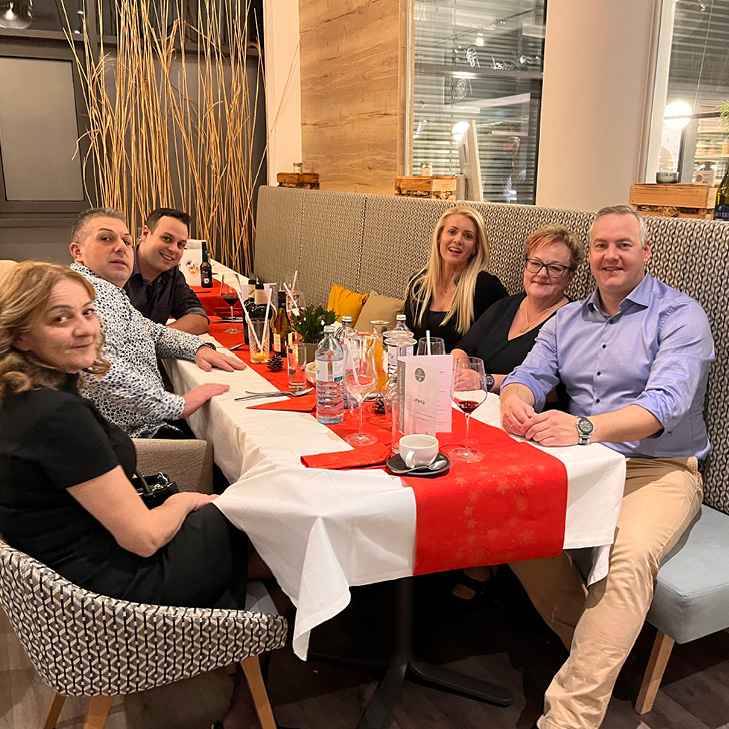 23Gallerybild_Weihnachtsfeier5